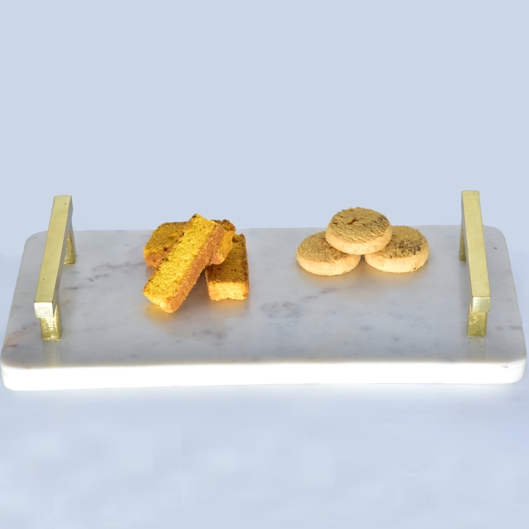 PREMIUM MARBLE CHEESE & BREAD BOARD WITH GOLD HANDLE – SHILPWARE